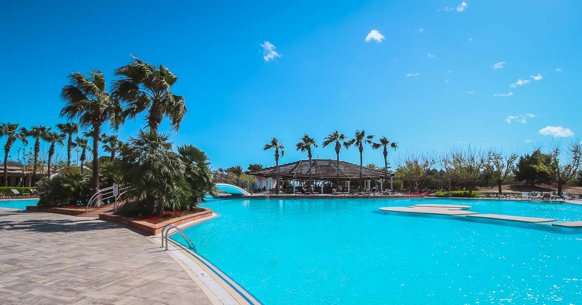 15 Hotels in Antalya with Heated Outdoor Pool [best in 2021]