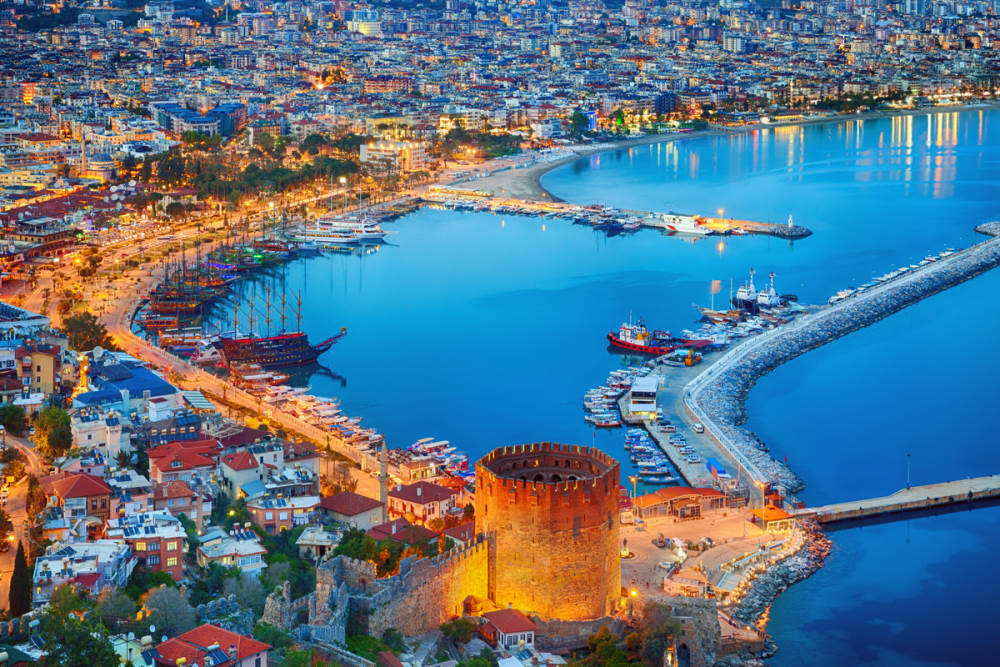 Nightlife at the Harbour in Alanya in Turkey