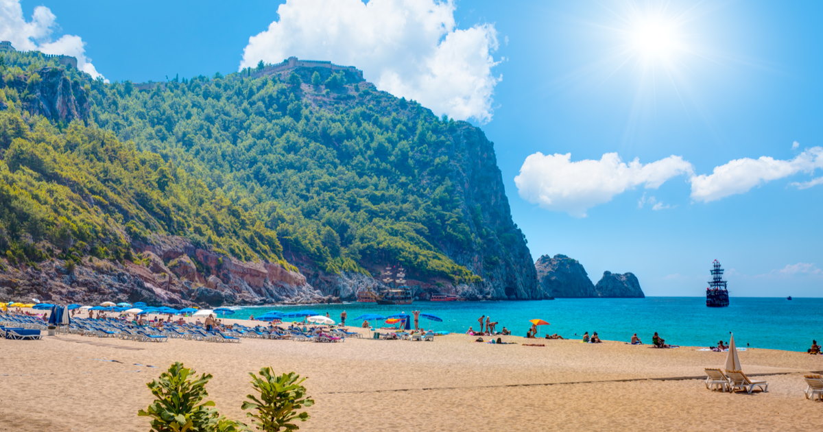 Guide to Cleopatra Beach in Alanya in Turkey
