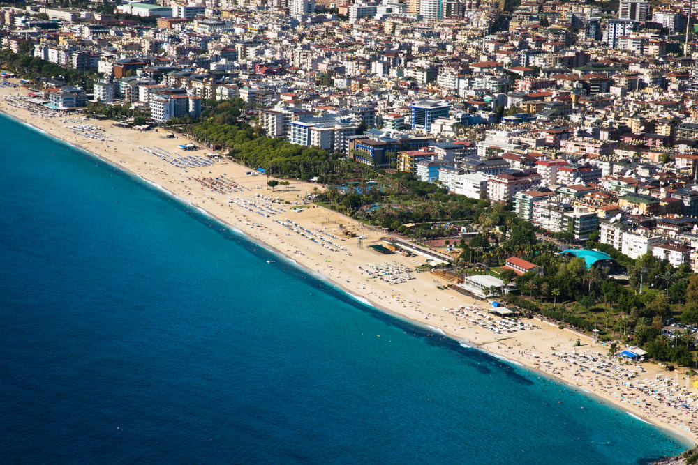 Hotels around Damlataş Beach in Antalya in Turkey