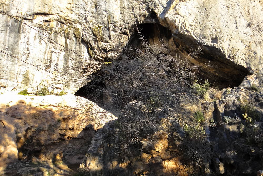 Пещера Караин в Анталии в Турции 2