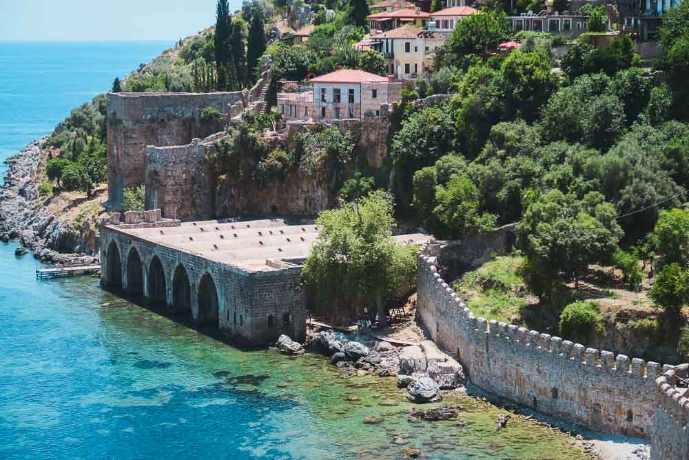 Верфь Selcuk в Алании в Турции