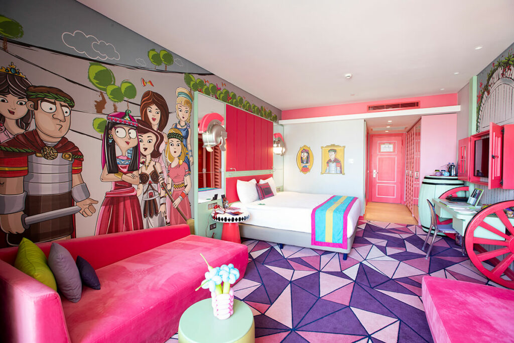 DELUXE ROOM3