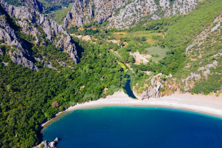 Guide to Olympos Beach in Antalya | Antalya Tourist Information